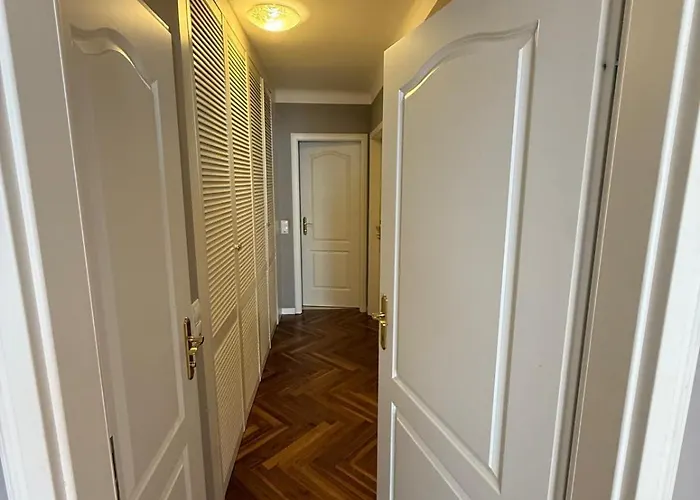 アパート Beautiful 2 Bedroom In Centre