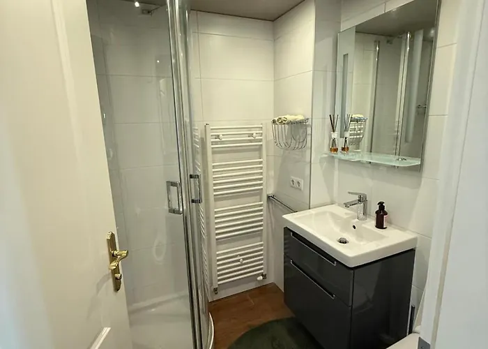 Beautiful 2 Bedroom In Centre アパート ウィーン